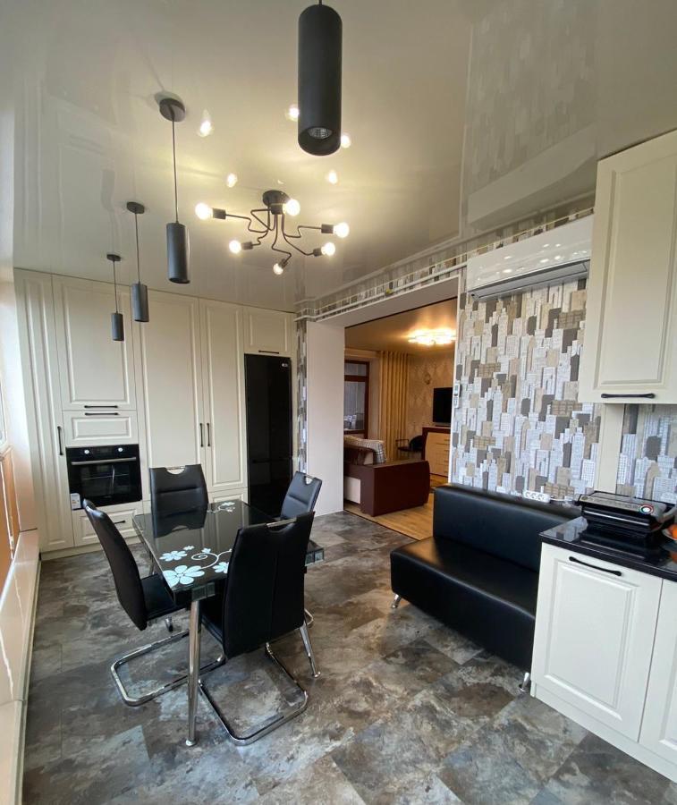 Apartment Premium Vip Berdychiv Buitenkant foto