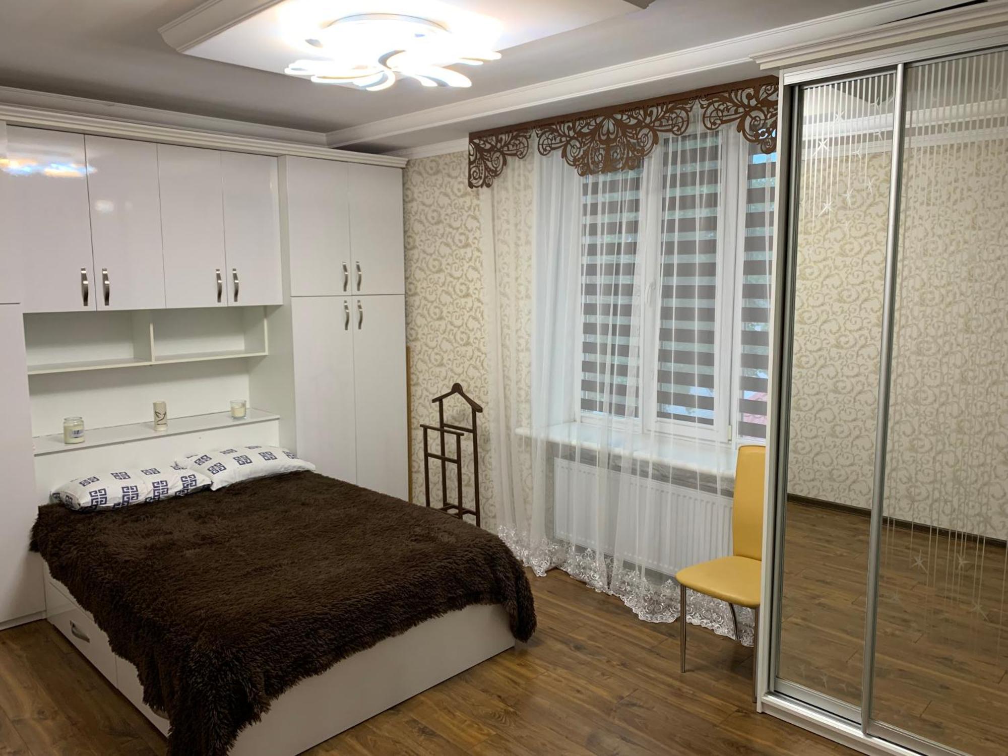 Apartment Premium Vip Berdychiv Buitenkant foto